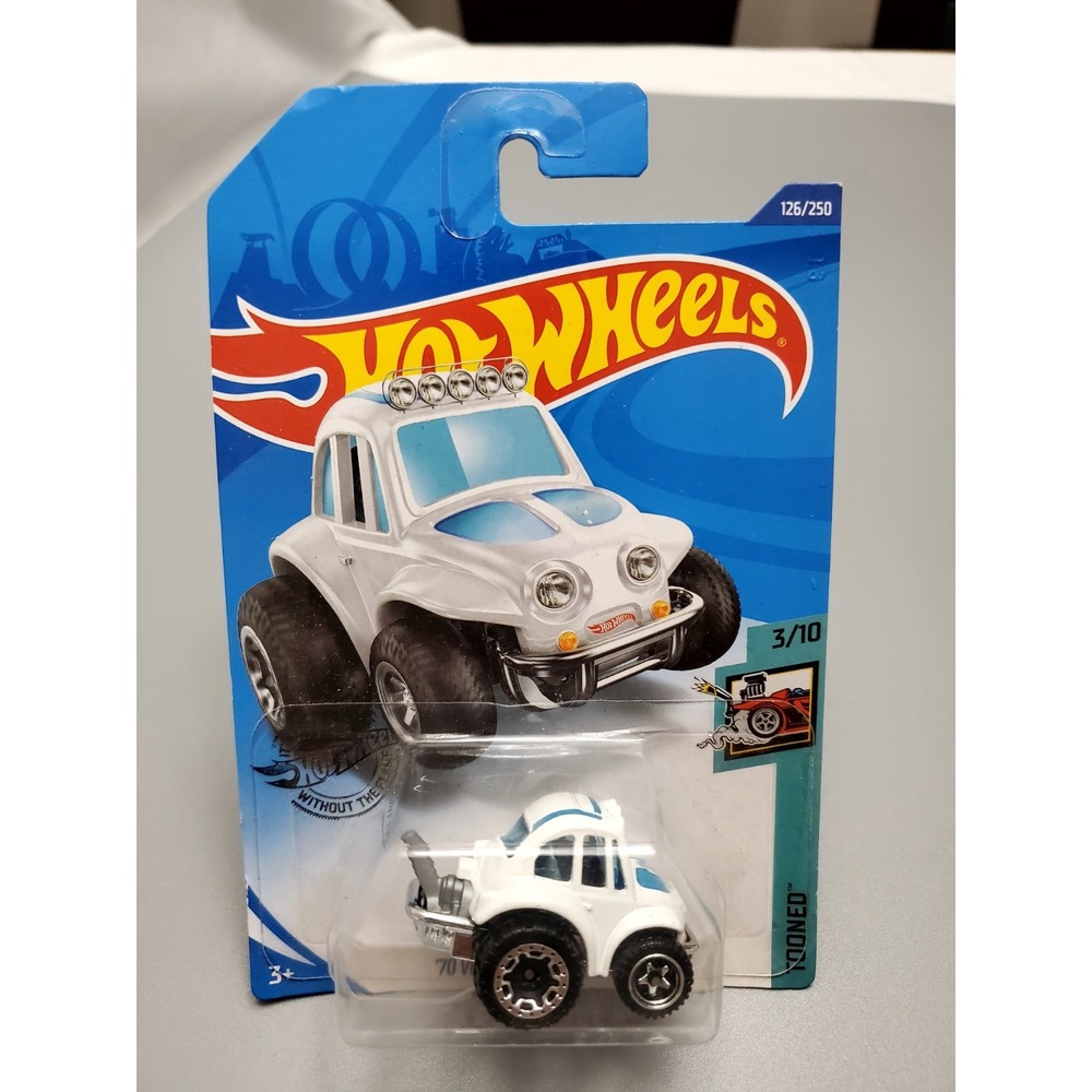 1 2020 Hot Wheels Tooned White '70 Volkswagen Baja Bug * CUTE *